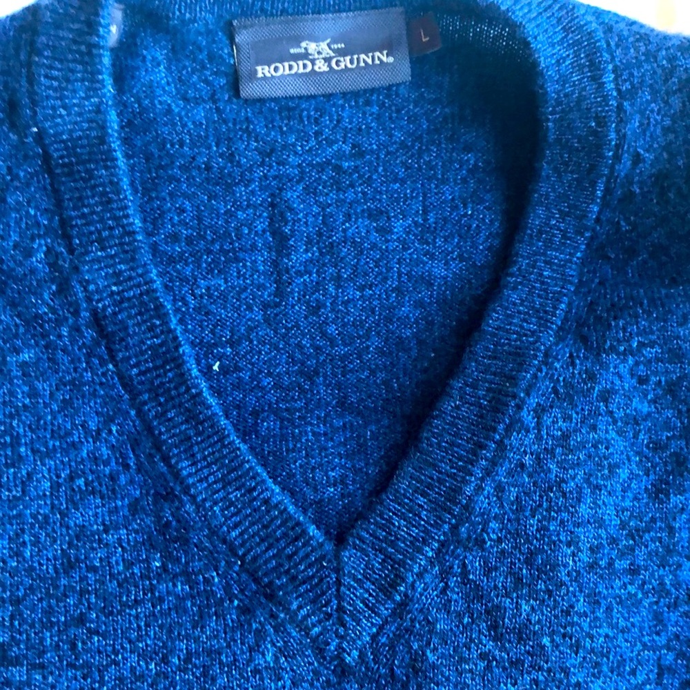 Ross & Gunn Men’s Sweater. Size L